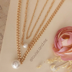 Colar Choker Três Correntes e Pérolas Banho Ouro 18k - Semijoias Louise and Me