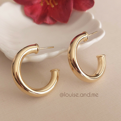Brinco Meia Argola 3cm Tubo Banho Ouro 18k