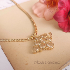 Corrente Pingente Cristais Banho Ouro 18k