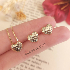 Conjunto Coração e Zircônias Banho Ouro 18k - comprar online