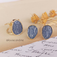 Cianita Azul Fragmentada Anel Banho Ouro 18k (Ajustável)