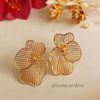 Brinco Flor Vazada Banho Ouro 18k - comprar online