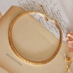 Colar Gargantilha Detalhes Vazados Banho Ouro 18k - loja online