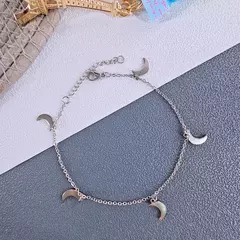 PULSERAS CON DIJES PLATEADO en internet