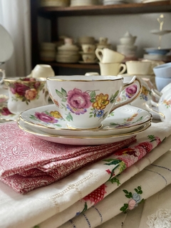 Set x 5 pocillos de cafe con plato New Chelsea Staff porcelana - HappyTea! - Vajilla vintage