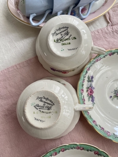 Taza de te con plato Clarice Cliff Nancy (craquel) - comprar online