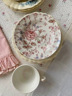 Tazon de desayuno con plato Johnson Bros Rose Chintz en internet