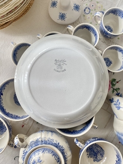 Plato hondo Burleigh Pottery chantilly