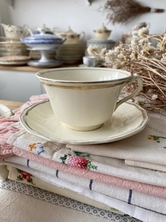 Taza de té grande con plato Alfred Meakin (craquel) - comprar online