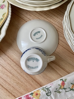 Pocillo de café con plato Johnson Bros Old Britain en internet