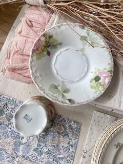 Taza de porcelana alemana Bavaria Jaeger & Co Flora c1923 - comprar online
