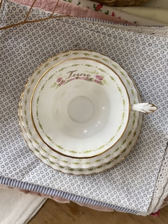 Trio de te Royal Albert - Flowers of the month: June c1970 -no - HappyTea! - Vajilla vintage