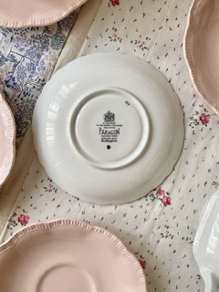Plato de te 13,5cm porcelana inglesa Paragon - comprar online