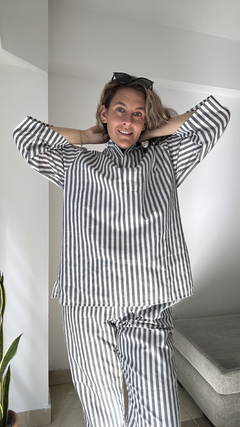 Blusa Mao Rayada - comprar online