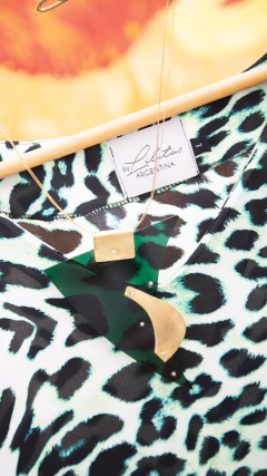 Vestido de seda Animal Print Verde - By Lilitas