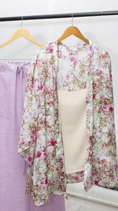 Kimono Rosa en internet