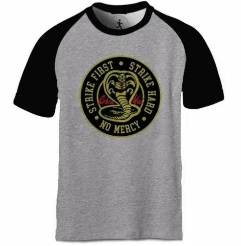 Remera Niño O Adulto Cobra Kai Strike First Strike Hard No Mercy #04