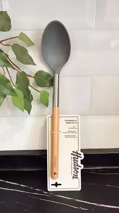 Cuchara Lisa Nylón Mango Madera Utensilio Hudsón Cocina