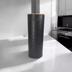 Lata Fideos Deco Y Guardado Diseño Negro Y Tapa Bambu 11x29 Carol - Ciara Home Deco