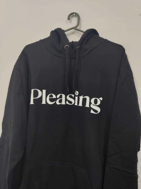 Buzo Pleasing Harry Styles