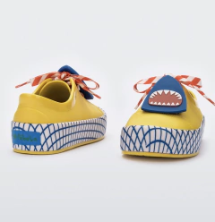TÊNIS MELISSA+FÁBULA SHARK YELLOW - comprar online