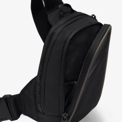 Imagem do CROSSBODY ESSENTIALS PRETA