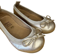 SAPATILHA BEATRIZ GOLD - VOGA | SAPATOS INFANTIS
