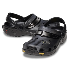 CROCS CLASSIC BATMOBILE na internet