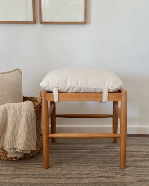 Banco Pieve em Madeira Tauari - comprar online