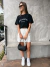 T-SHIRT DREAMING PRETA - comprar online