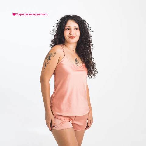 Short Doll em toque de seda Rosa Chá - comprar online