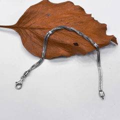 Pulseira trançada em prata envelhecida - comprar online