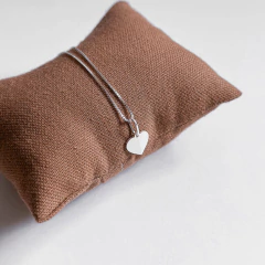 Colar com pingente de coração origami em prata