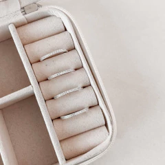 Anel aparador cravejado - comprar online