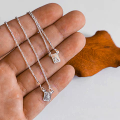 Escapulário N.S do Carmo elo cadeado em prata 1mm - comprar online