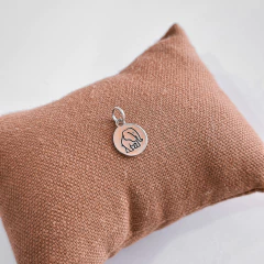 Pingente medalha de elefante