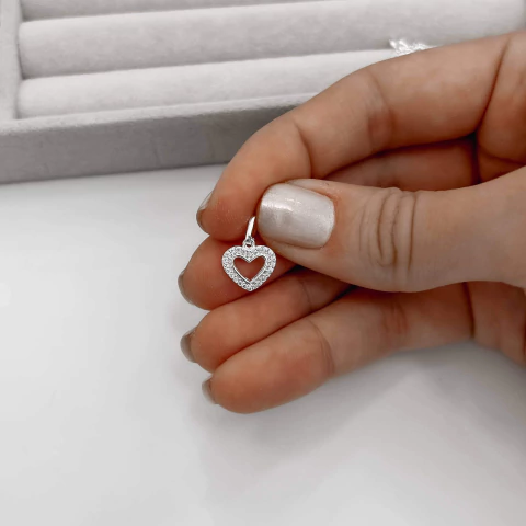 Pingente coração vazado com zircônias