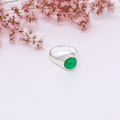 Anel pedra redonda ágata verde em prata - comprar online