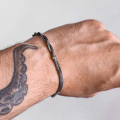 Pulseira trançada em prata envelhecida