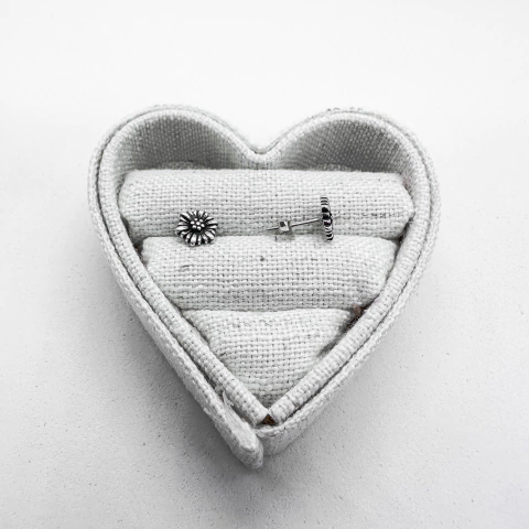 Brinco girassol em prata