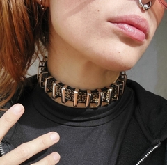 choker cania en internet