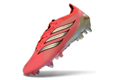 Adidas Predator Elite SG na internet