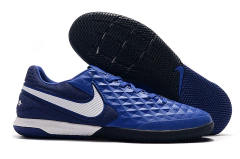 Nike Tiempo Legend 8 IC na internet