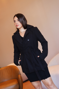 Trench coat lã batida e faixa com amarração