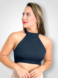 CROPPED EM ALFAIATARIA COM DECOTE NADADOR - PRETO