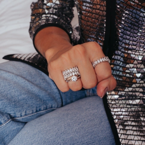 Anel Solitário Thássia Zircônia