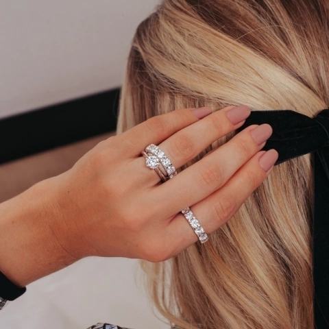 Aliança Inteira Luxo Moissanite
