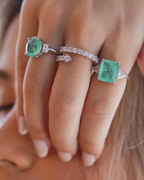 Anel Amanda Quadrado