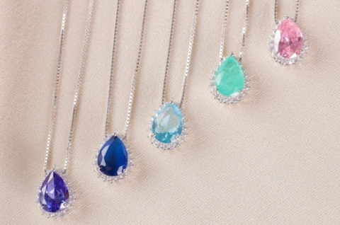 Colar Tati Gota Grifas