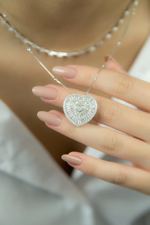 Colar Coração Baguetes GG